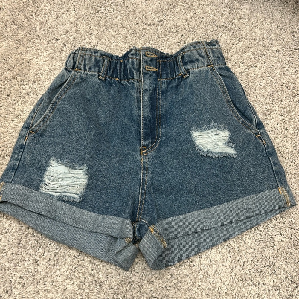 3/$10 🌼 Jean shorts